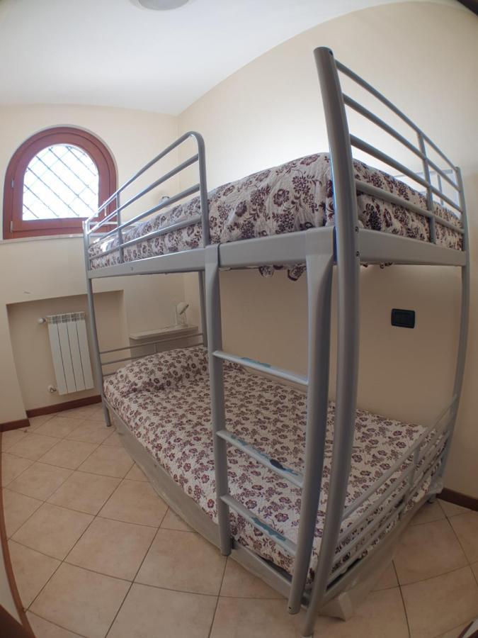 La Fenice Holiday Apartment Manerba del Garda Bagian luar foto