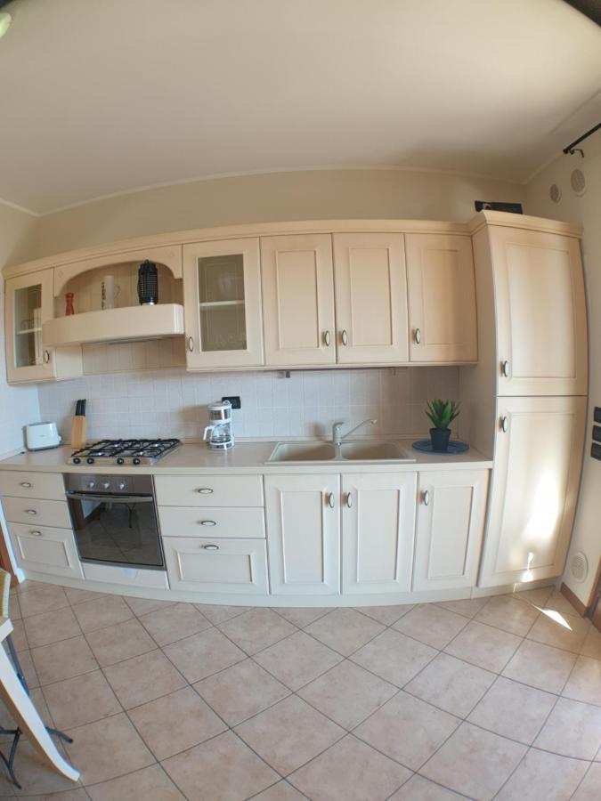 La Fenice Holiday Apartment Manerba del Garda Bagian luar foto